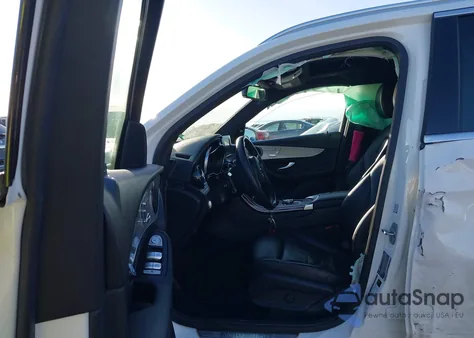 2019 Mercedes-Benz Glc 300 4Matic из США, поврежденный, VIN WDC0G4KB8KF662095